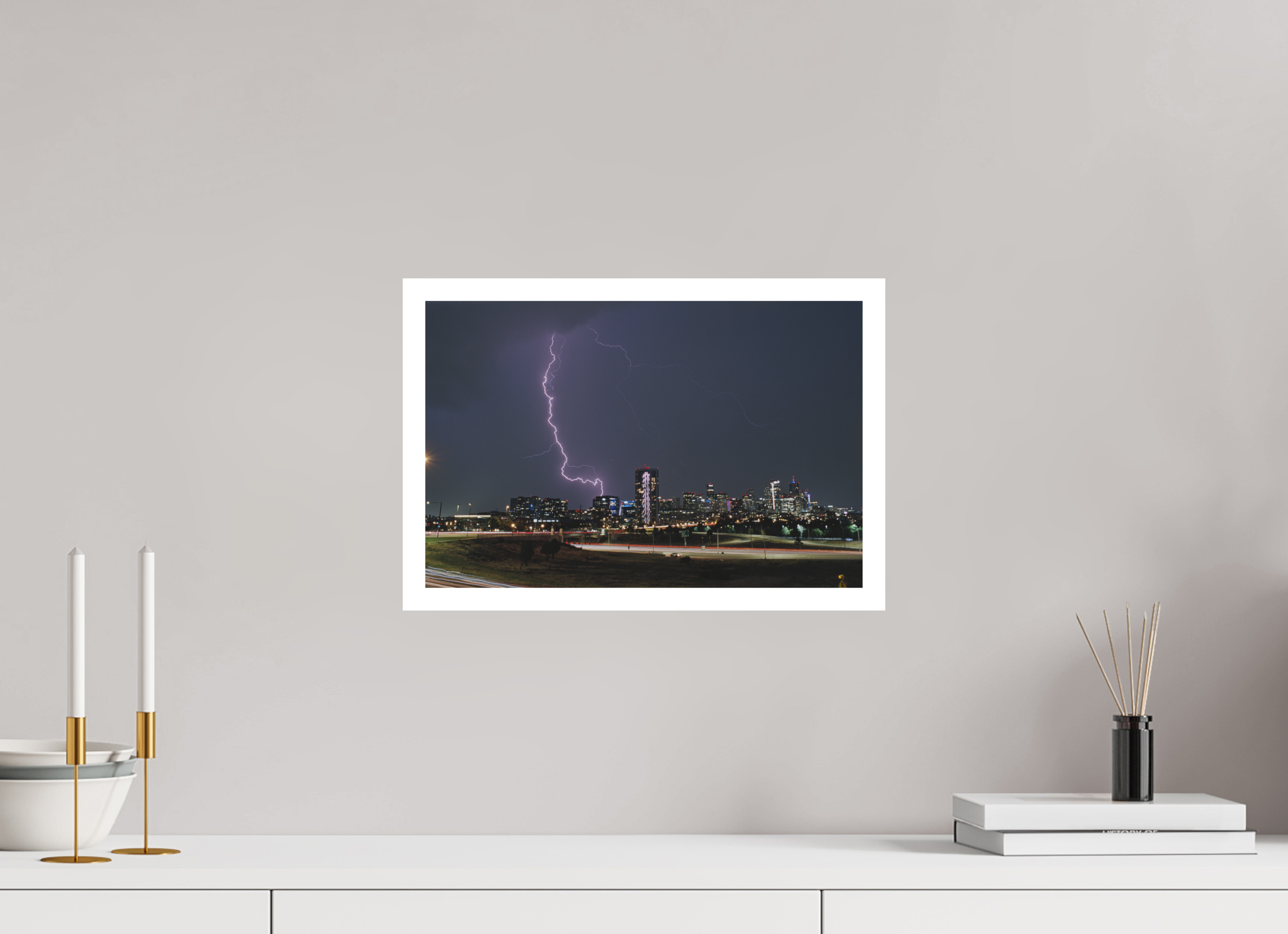 15.2 x 10″, Hahnemuhle Ultra Smooth Paper Downtown Lightning Photo Master-print